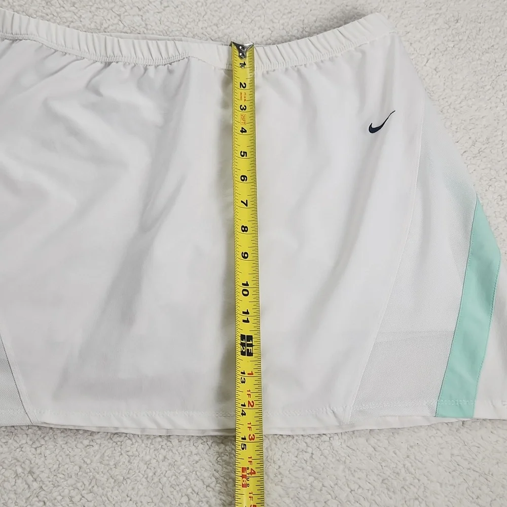 Nike White Skort with Mint Green Aqua Accents - Picture 2 of 10